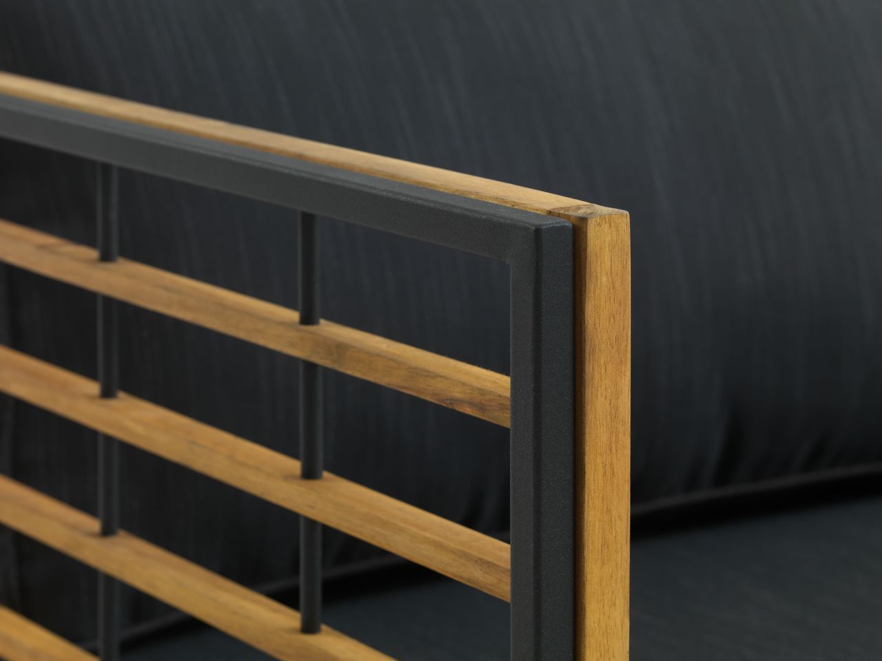 Lounge sofa UGILT w/chaise 3 pers. wood JYSK