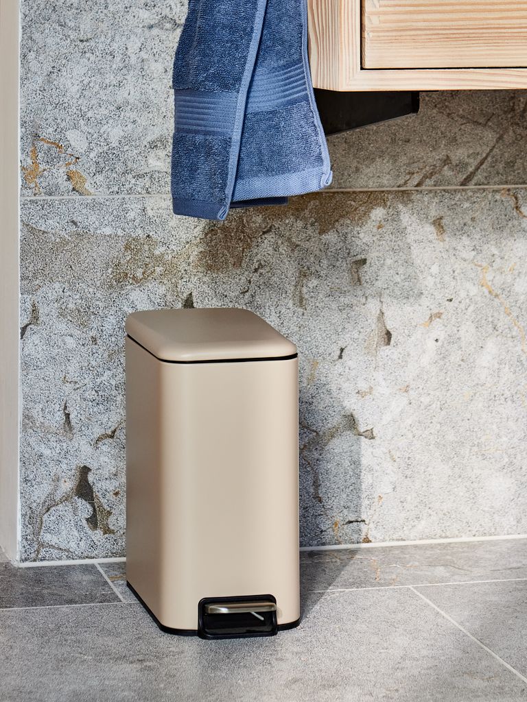 Pedal bin ULLATTI 5L with softclose beige JYSK