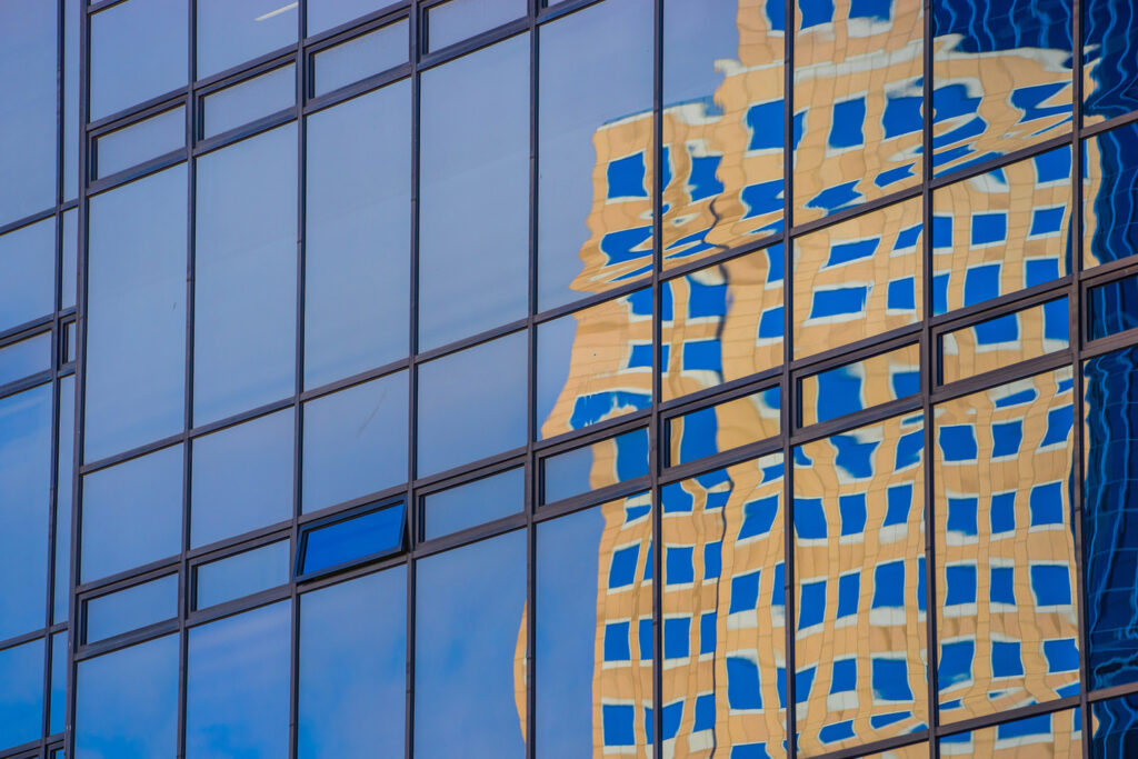 Glass Thickness and Flatness kSpace Associates, Inc.