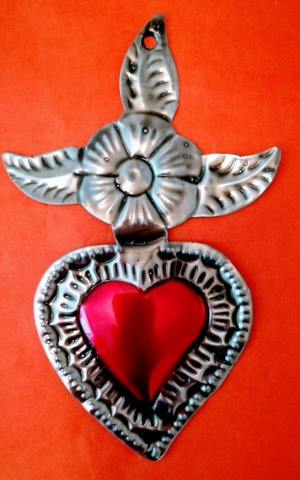 Folk & IndigenousAuthentic Mexican Tin Folk Art Heart with Flower