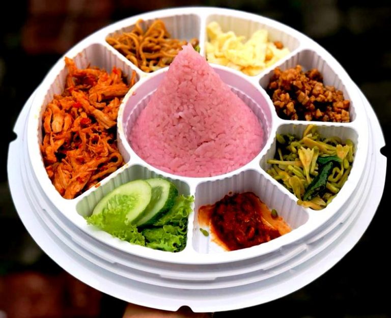 Sempurnakan Acara Ultah Anda dengan Tumpeng Mini