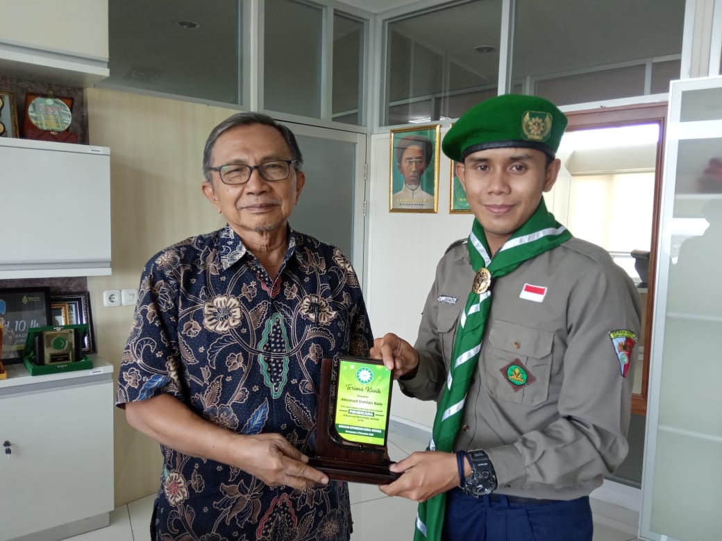 Webinar Kebangsaan Menyongsong Milad Gerakan Kepanduan Hizbul Wathan yang Ke-102 | Portal Informasi dan Dakwah Kabupaten Karanganyar