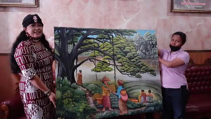 Beri Apresiasi Ketua Dprd Gunungkidul Beli 2 Lukisan Karya Perupa Disabilitas Kh