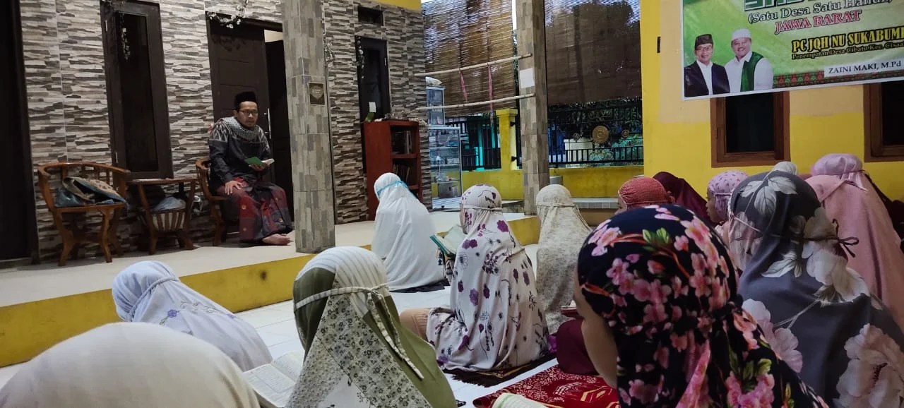 Status Hukum Wanita yang Haid Membaca AlQur'an