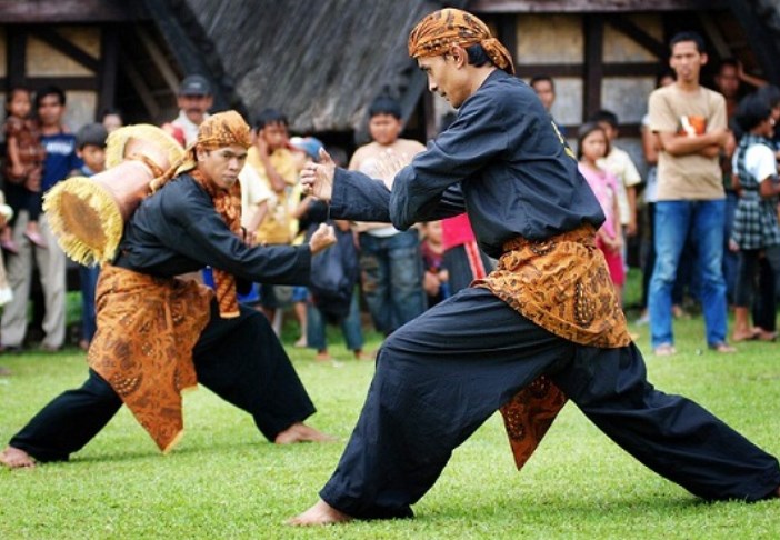 Pencak Silat Pengertian, Sejarah, Tujuan dan Asal Usul