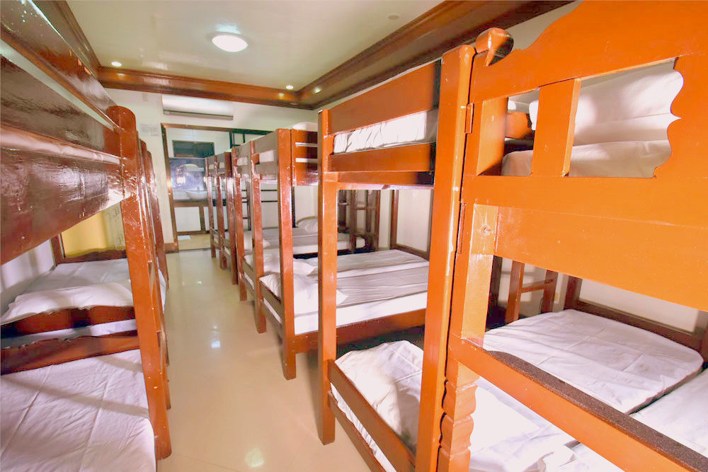 Dorm Rooms Kabayan Beach Resort