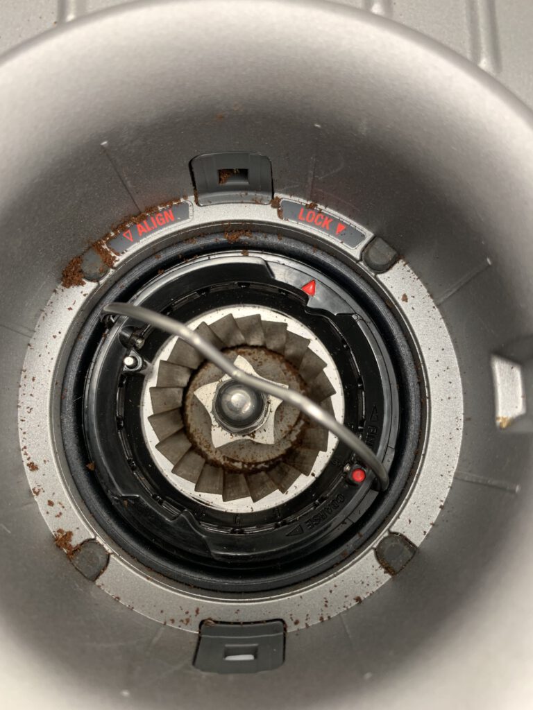 Sage The Barista Pro™ Reinigung Mahlwerk Kaffee.Support