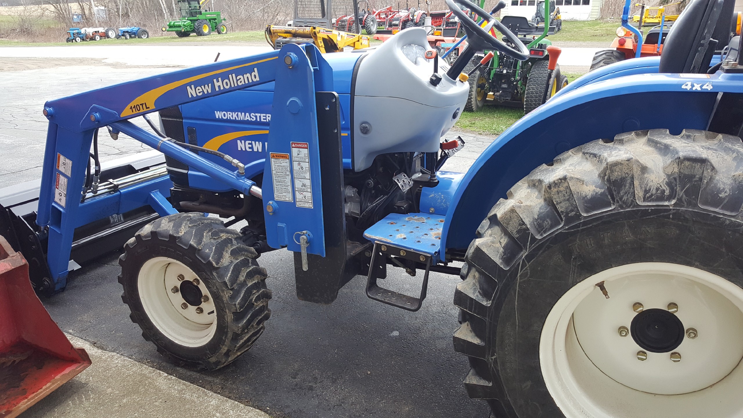 New Holland Workmaster 35