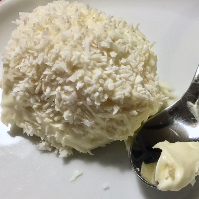 Opskrift på kage med hvid chokolade