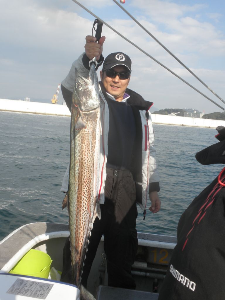 2015 11月 ≫ 広島の遊漁船海斗の釣り日記