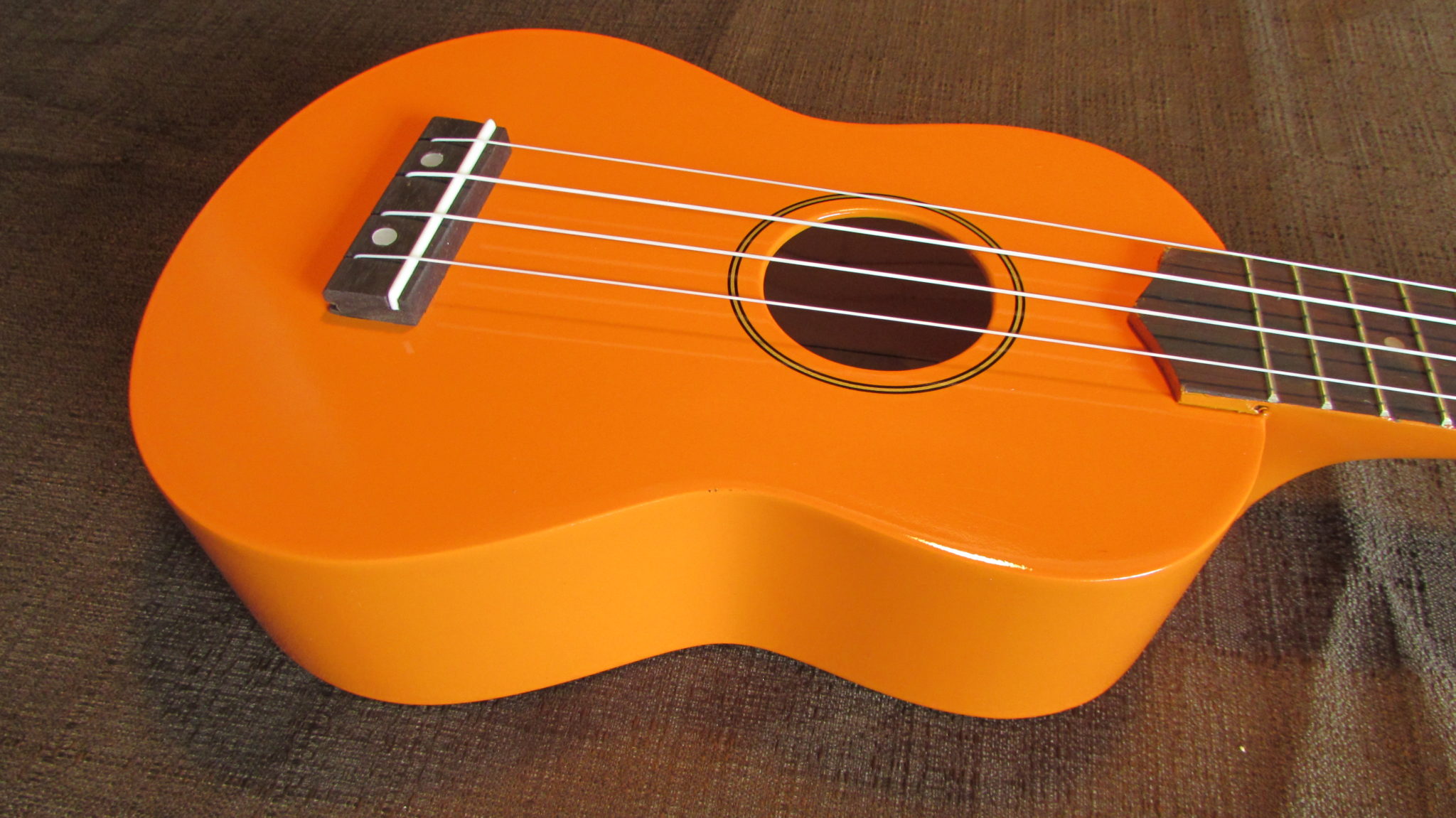 Kaka'ako Soprano Ukulele Beginner Ukulele Hawaii Orange Gloss