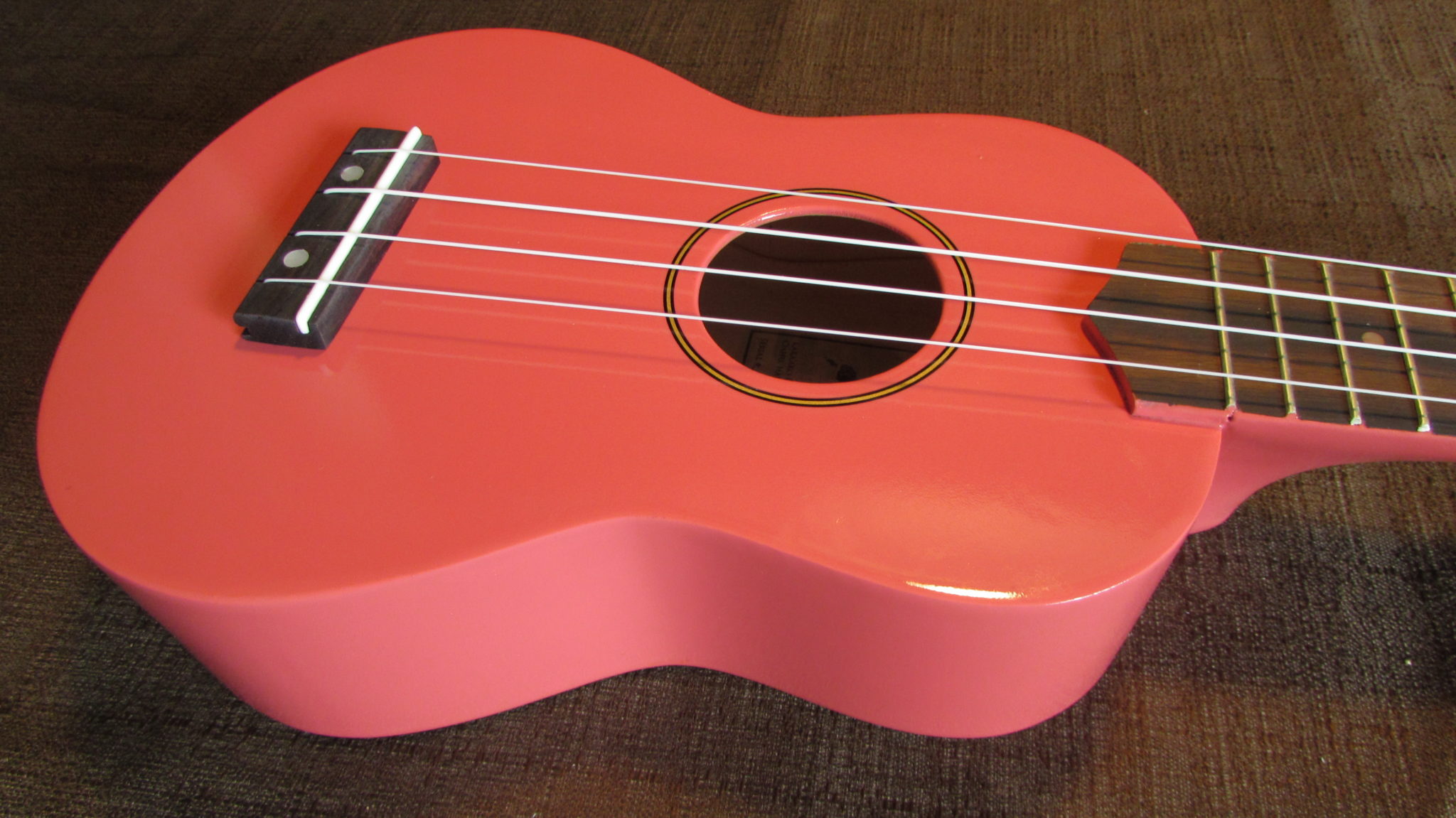 Kaka'ako Soprano Ukulele Beginner Ukulele Hawaii Pink Gloss