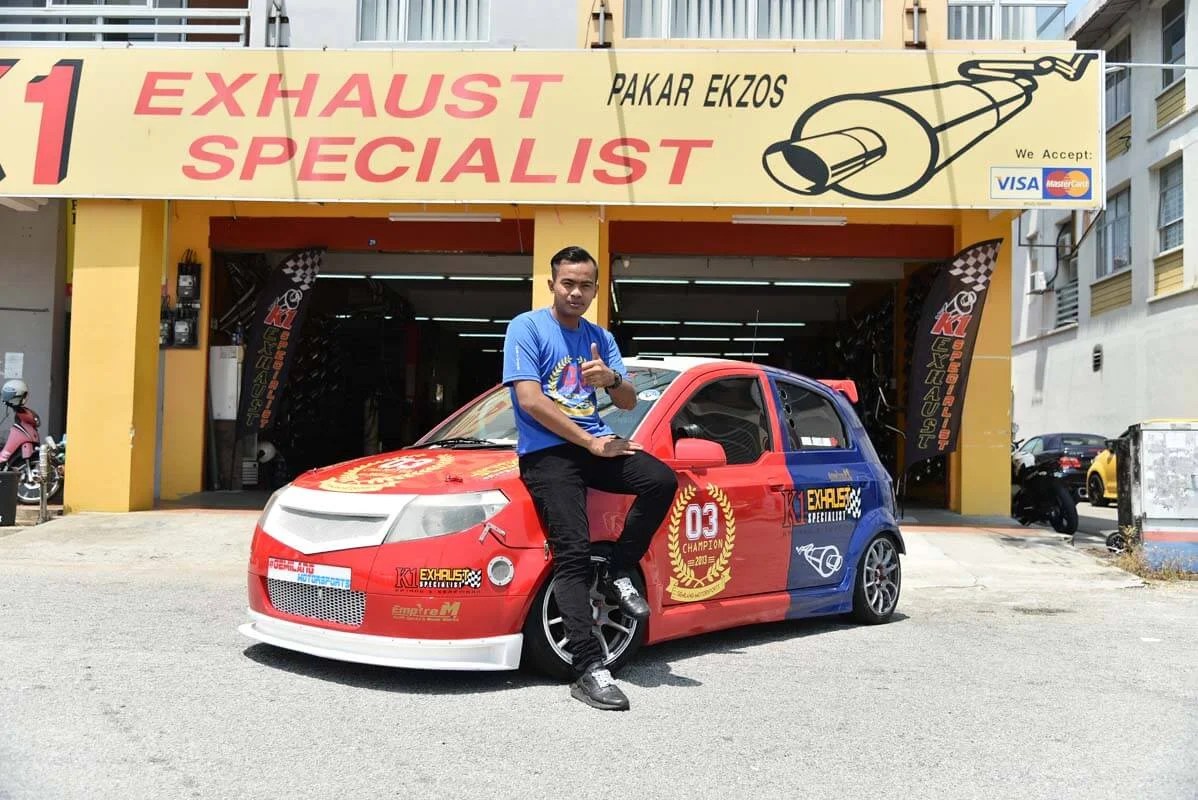 kedai ekzos kereta kuala lumpur Hannah Mackenzie