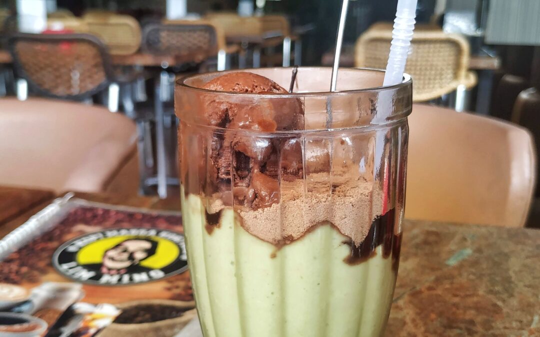 Segar! Avocado Coffee Float ala Kafe Kopi Massa Kok Tong Lim Ming