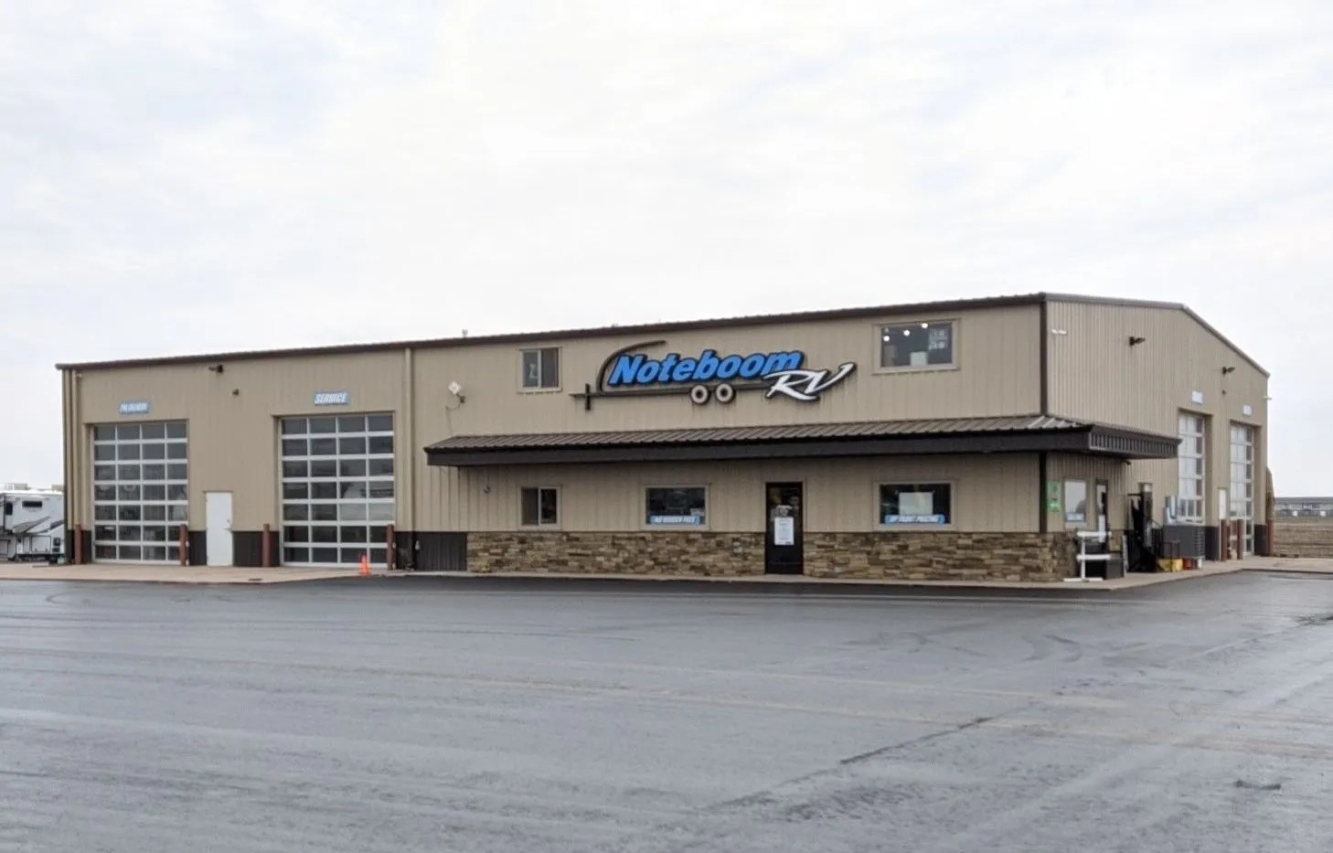 NOTEBOOM RV Kaleden Construction