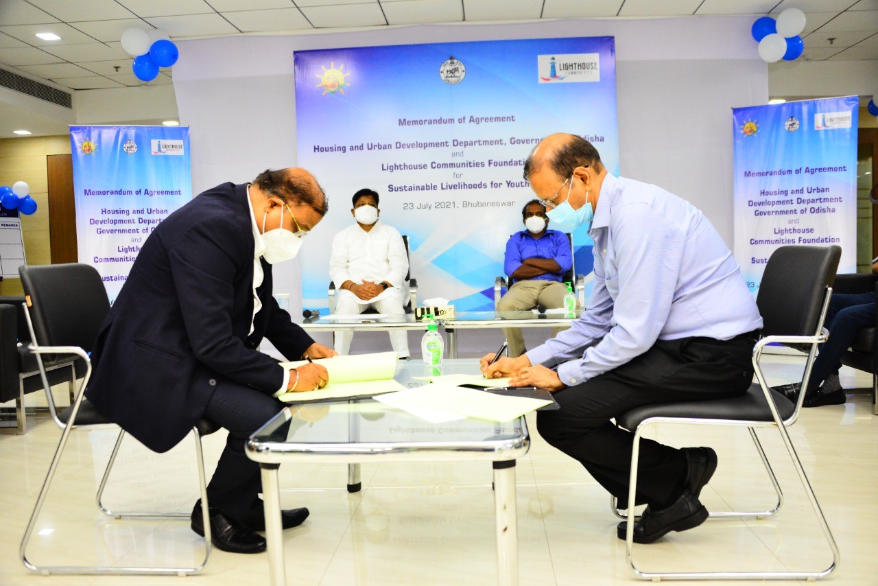 Odisha Housing & Urban Development Dept signs MoA with LCF to provide sustainable livelihoods