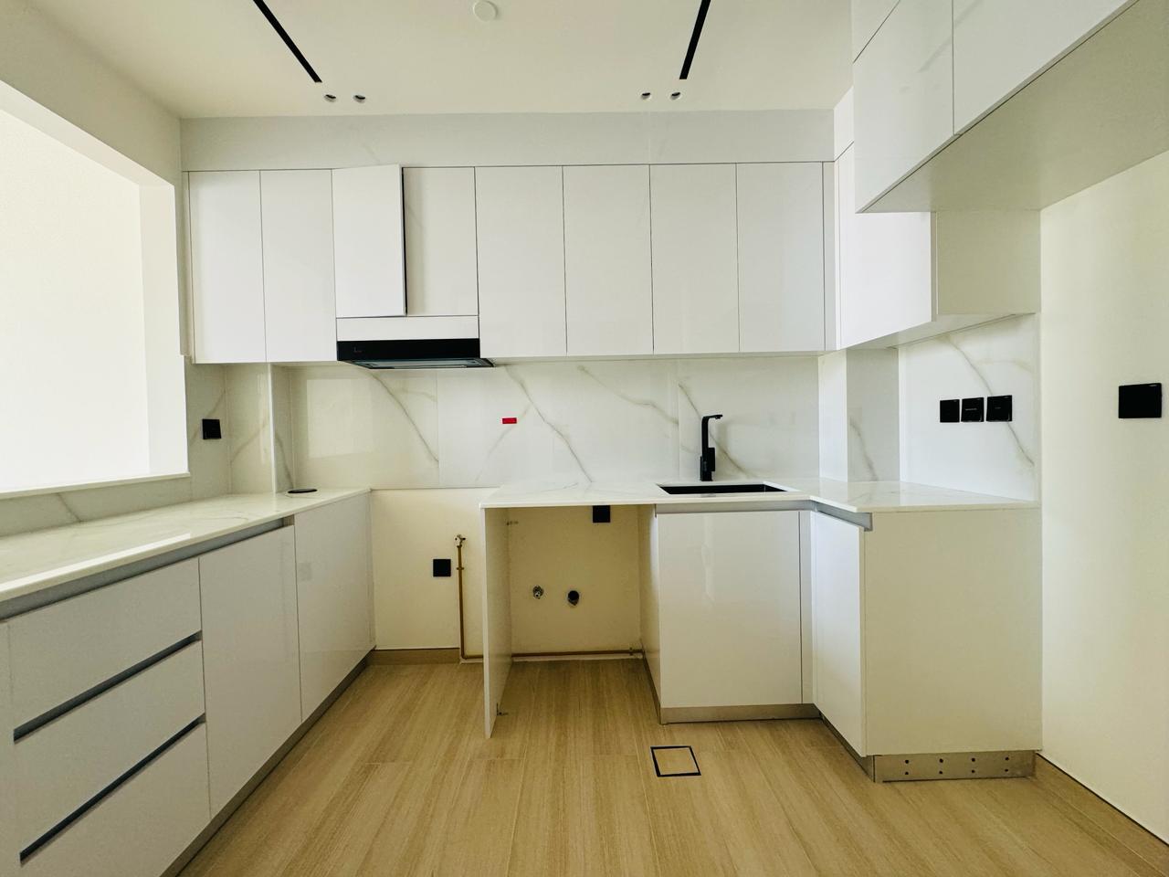 Smart Alexa Binghatti Heights (JVC) Luxurious 1 Bedroom Apartment for