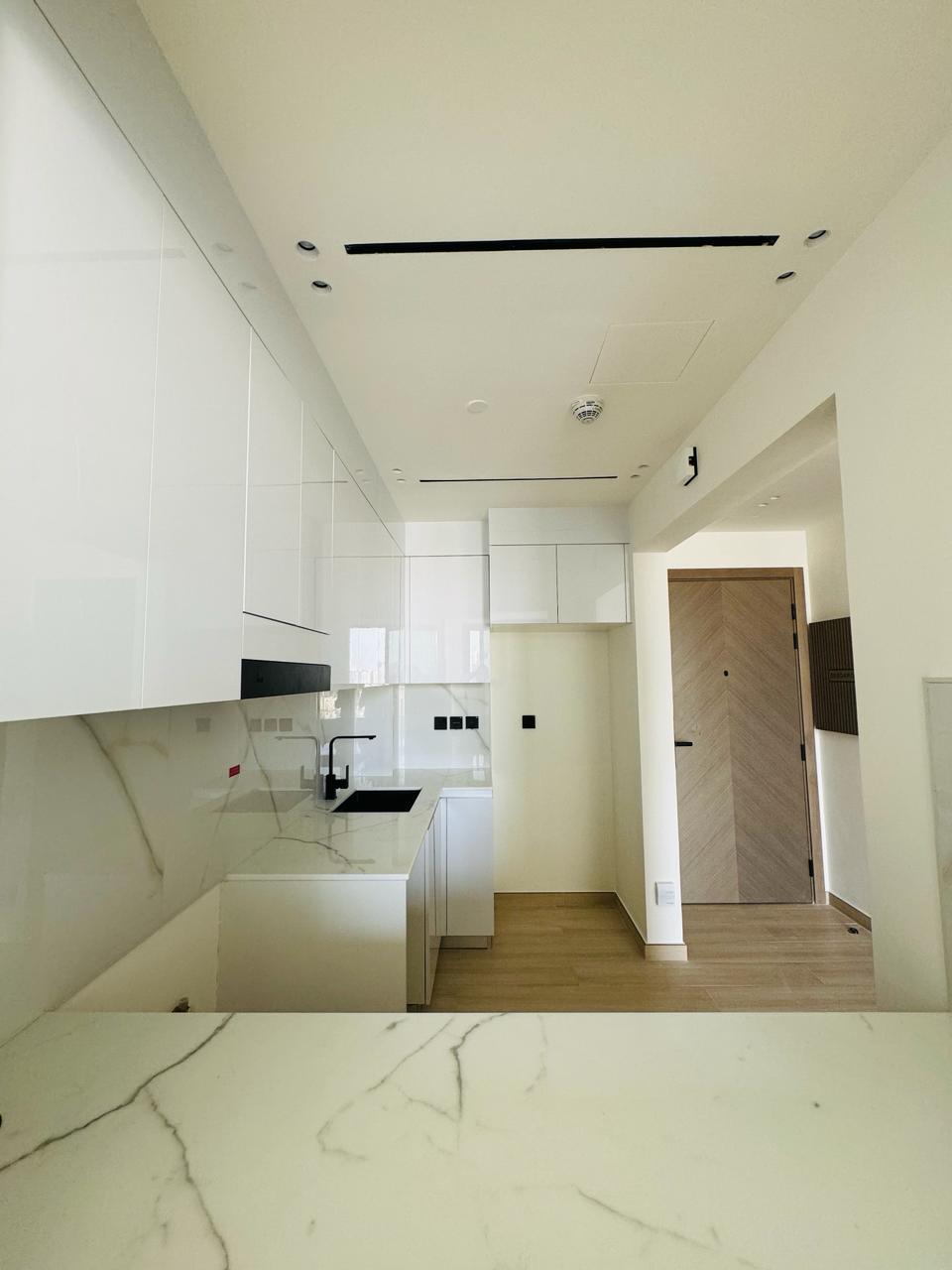 Smart Alexa Binghatti Heights (JVC) Luxurious 1 Bedroom Apartment for