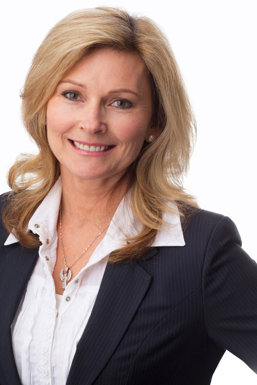 Carrie Young [Profiles] • Instagram, Twitter, TikTok Foller