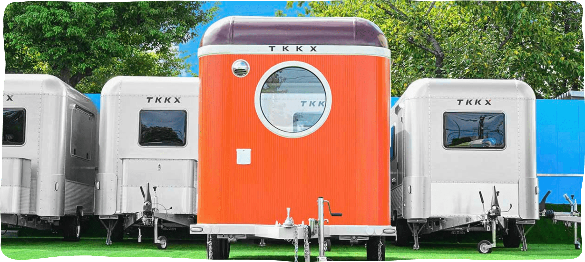 ラインナップ カメラードキャンプ