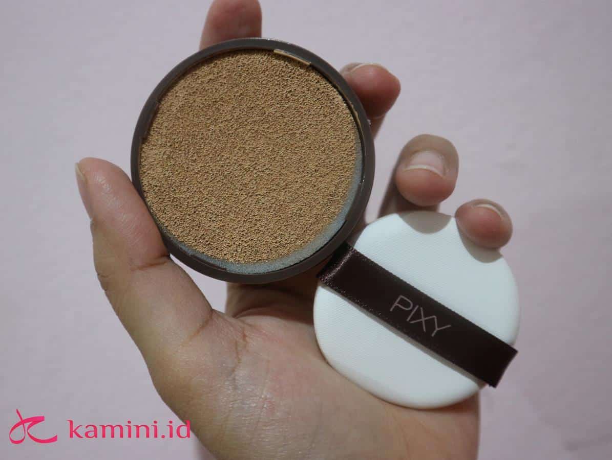 Test Wear & Review PIXY Make it Glow Dewy Cushion Kurotekno