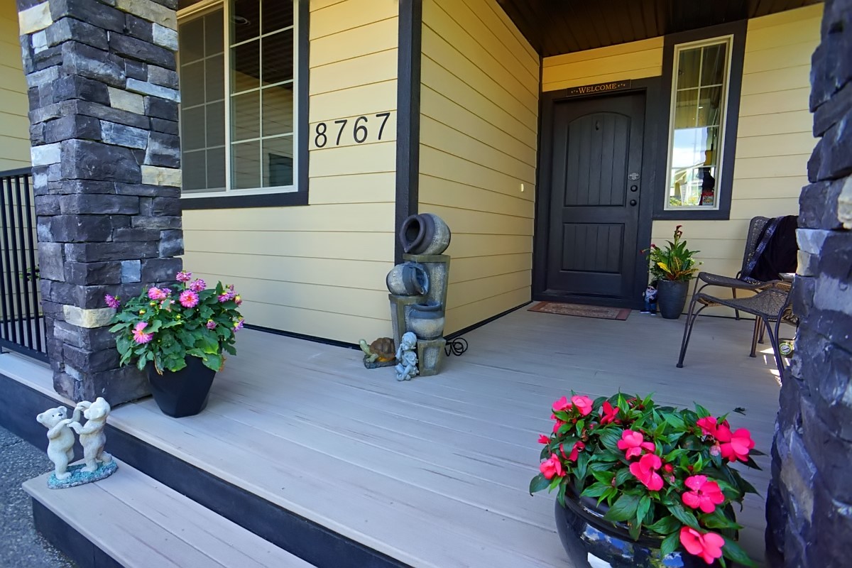 Entry Kamloops House Tours