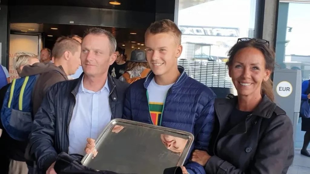 Aneke Rune Ålder Kändis Nyheter(012)