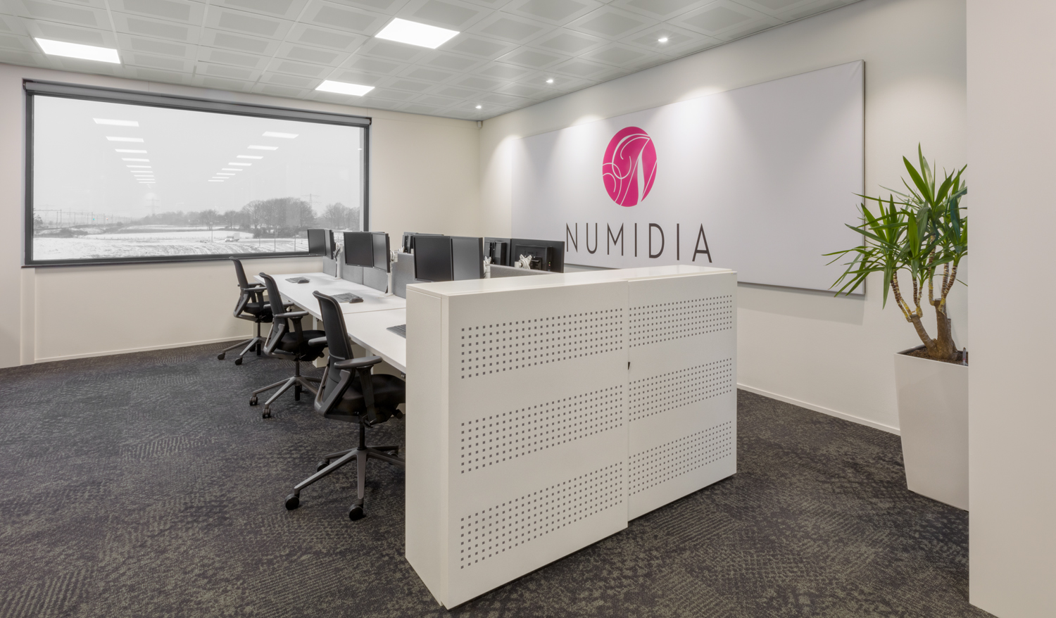 Referentie Numidia B.V. Timmermans kantoor en omgeving