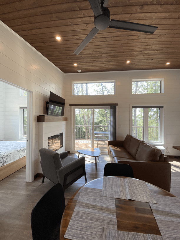 Cottage Vacation Rentals Waskesiu Lake SK Kapaswin Bungalows