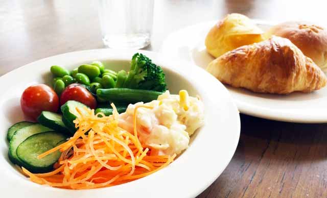 体の疲れを取る食べ物｜体調別・疲れを解消する方法 健康のための情報と身体にいい食品｜カラダスタイル