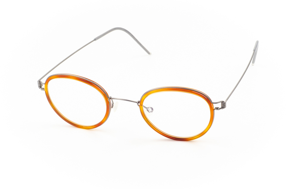 LINDBERG JACKIE Karakassis Optics