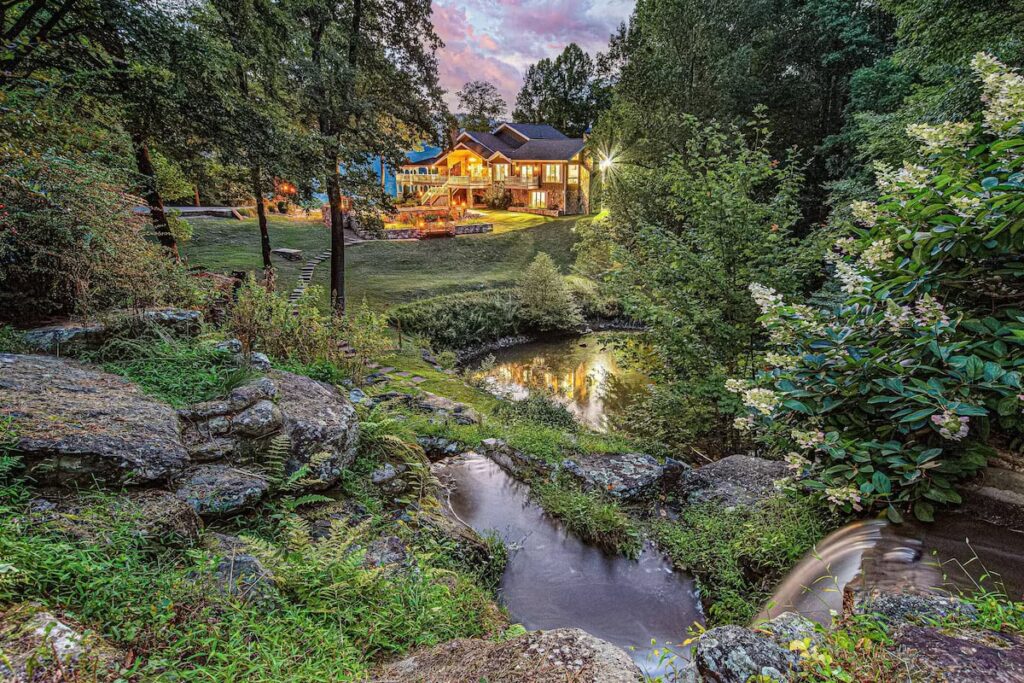 Top VRBO Wedding Venues in North Carolina for Your Micro Wedding Kara