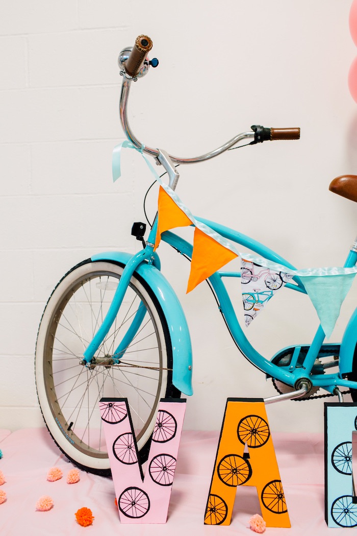 Kara's Party Ideas Adorable Bike Themed Birthday Party Kara's Party Ideas