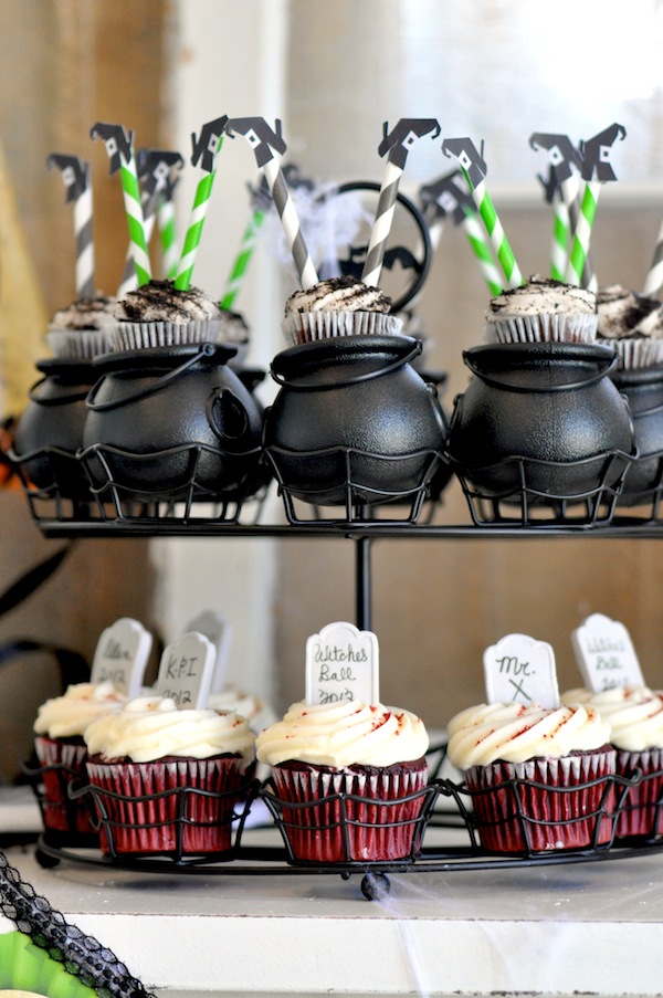 Kara's Party Ideas » mini cauldrons