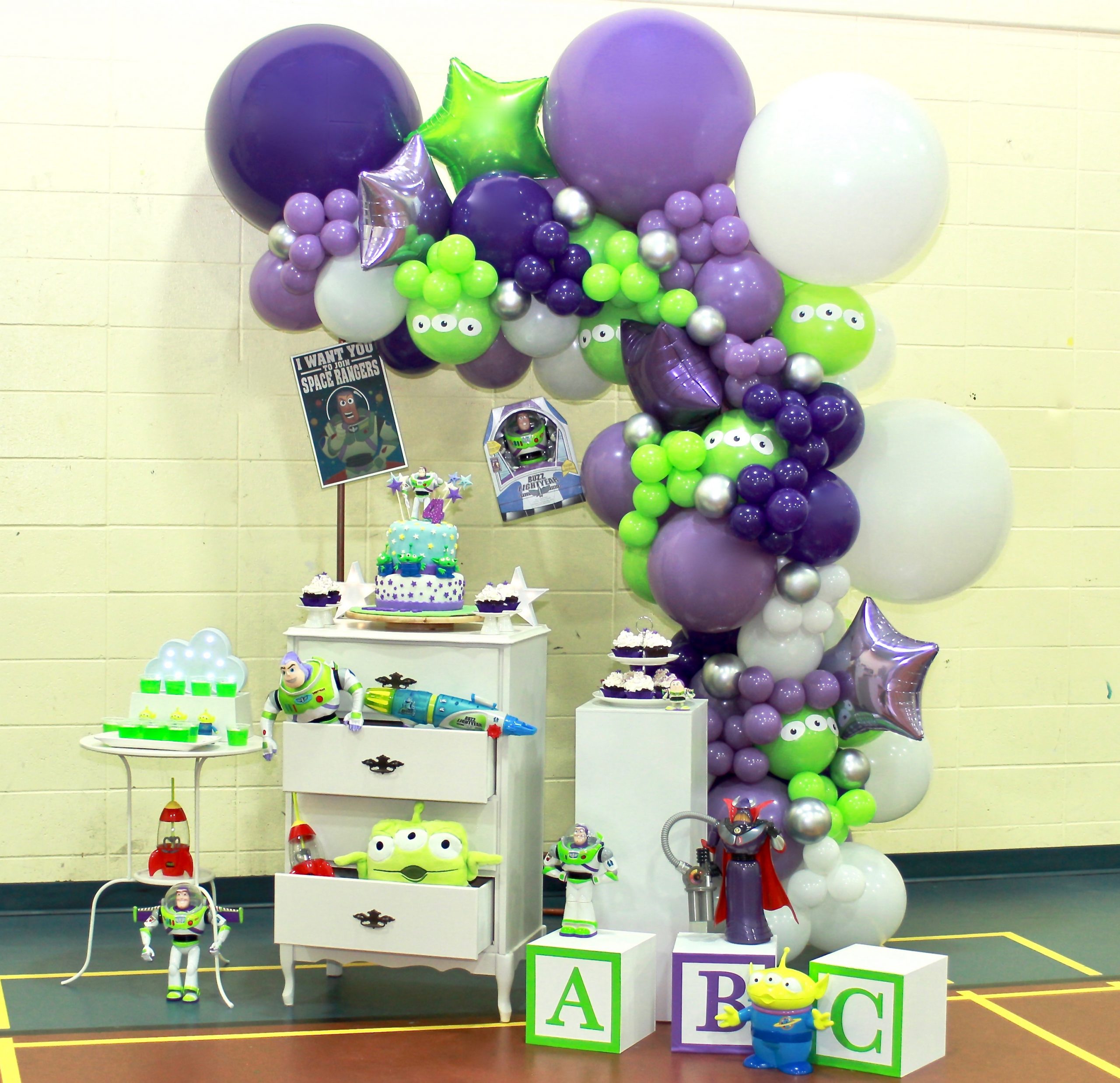 Throw A Super Cool Buzz Lightyear Birthday Party Kari Skelton