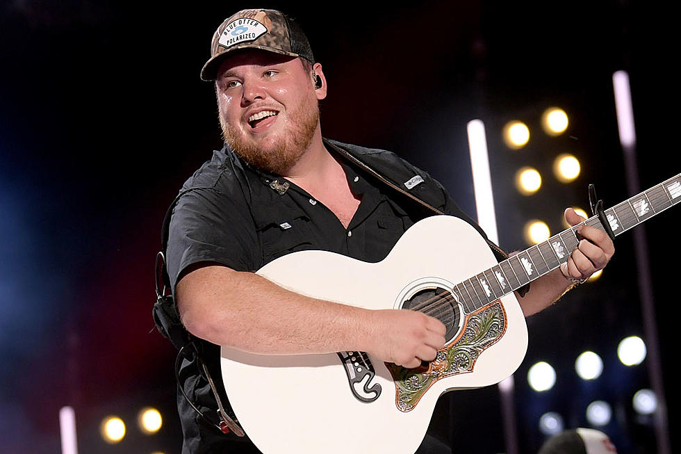 "Luke Combs’ Emotional Grand Ole Opry Invitation"