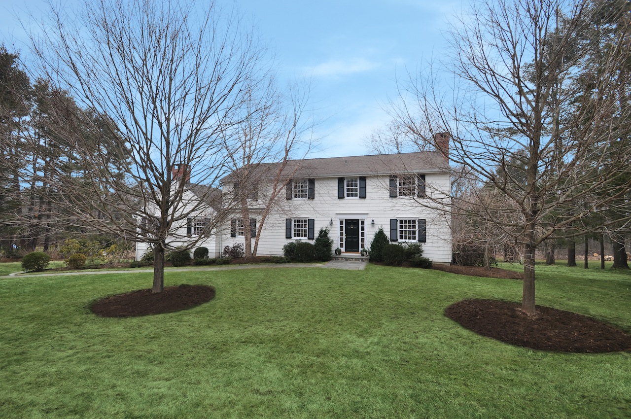 22 Boulder Hill Lane, Ridgefield Karla Murtaugh Realtor in Ridgefield CT