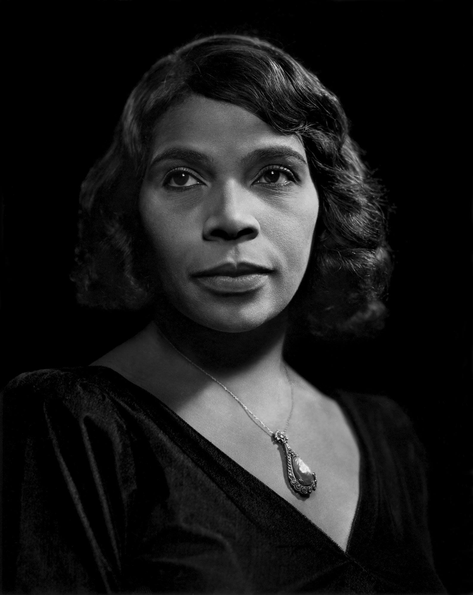 Marian Anderson Sings at the Lincoln Memorial Yousuf Karsh