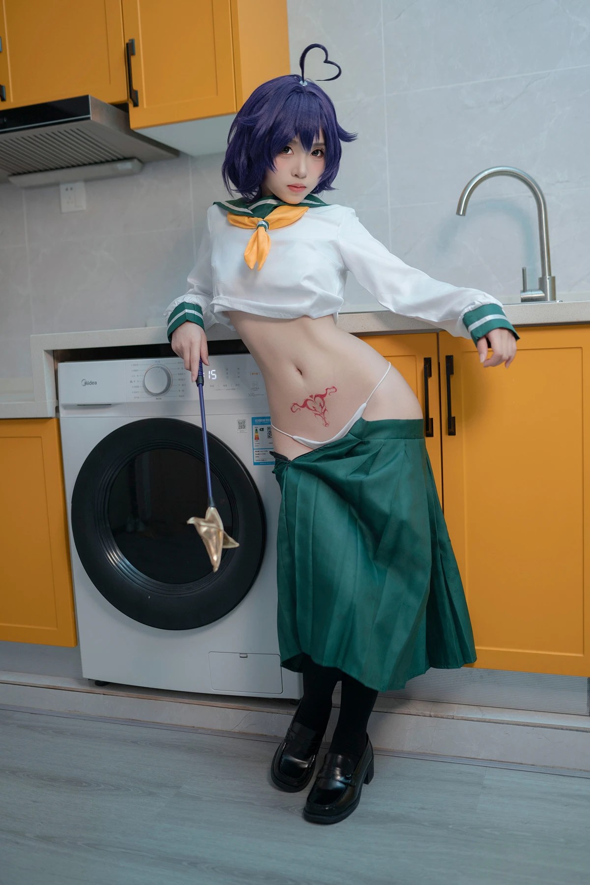 COS08Z048_34