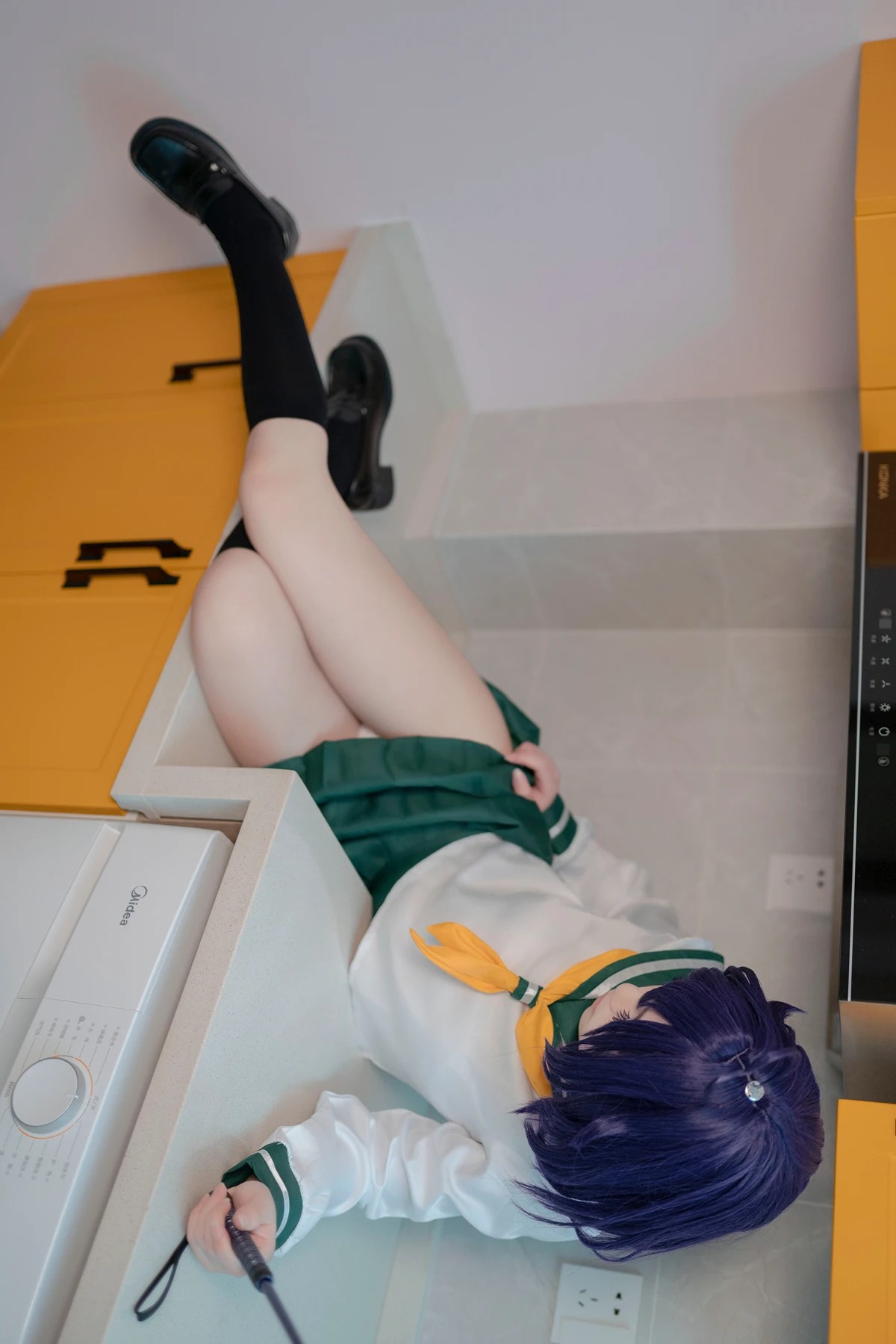 COS08Z048_7