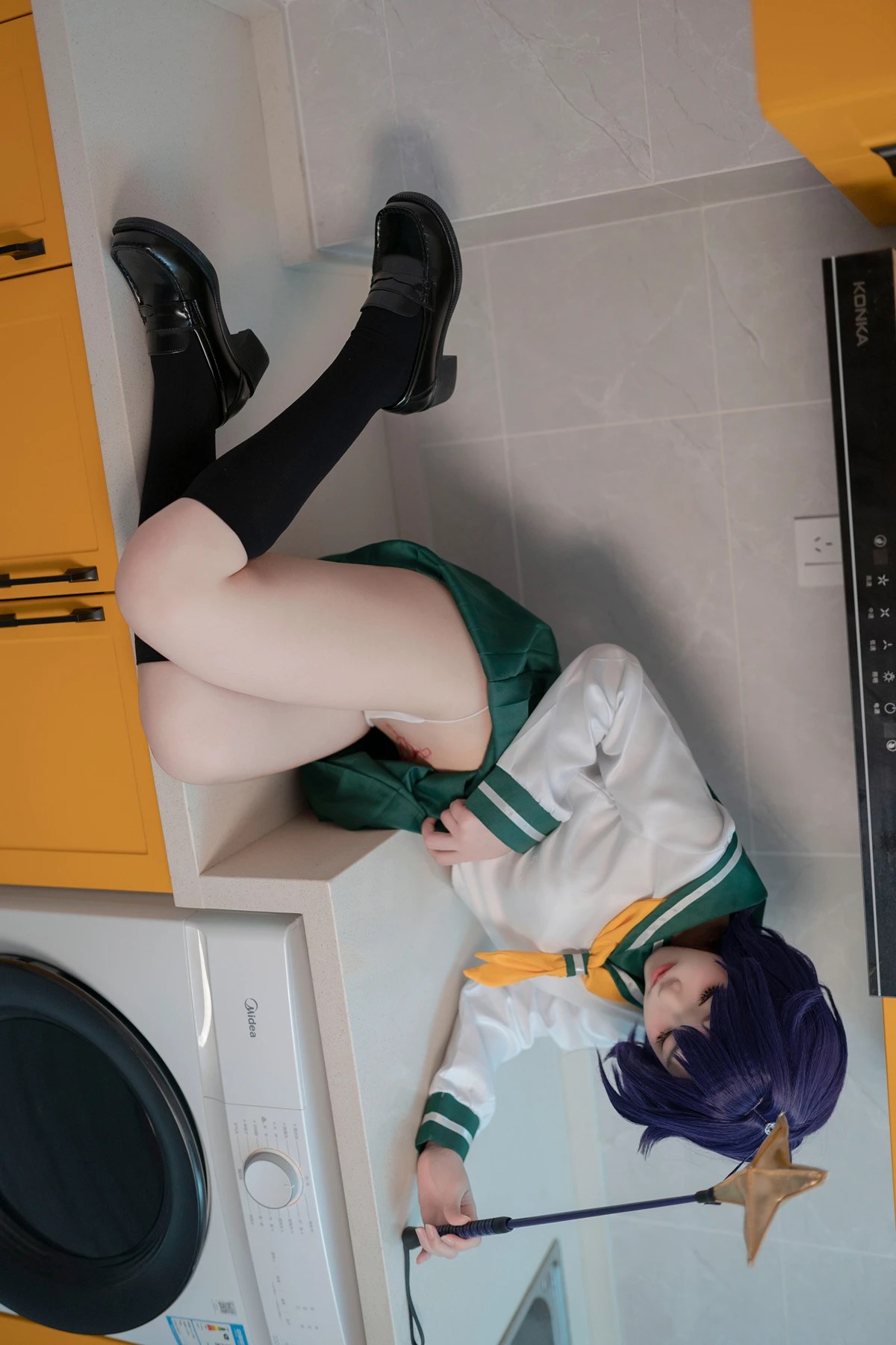 COS08Z048_8