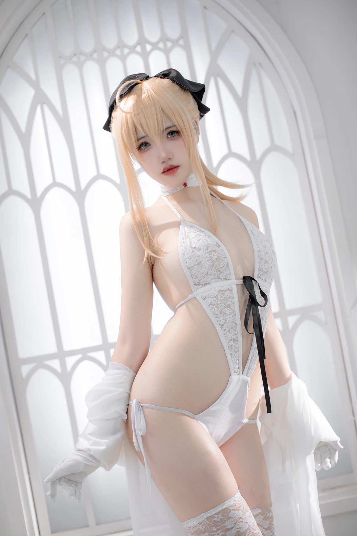 阿薰kaOri演绎FGO白Saber精美Cosplay作品