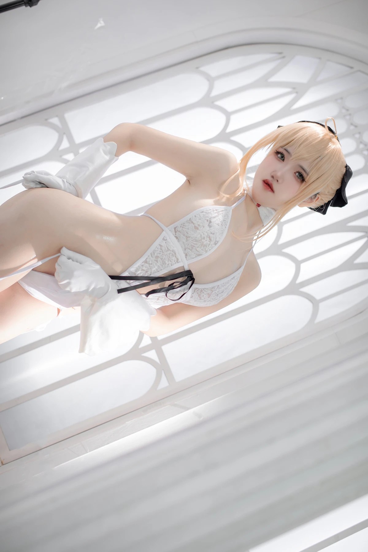 阿薰kaOri演绎FGO白Saber精美Cosplay作品