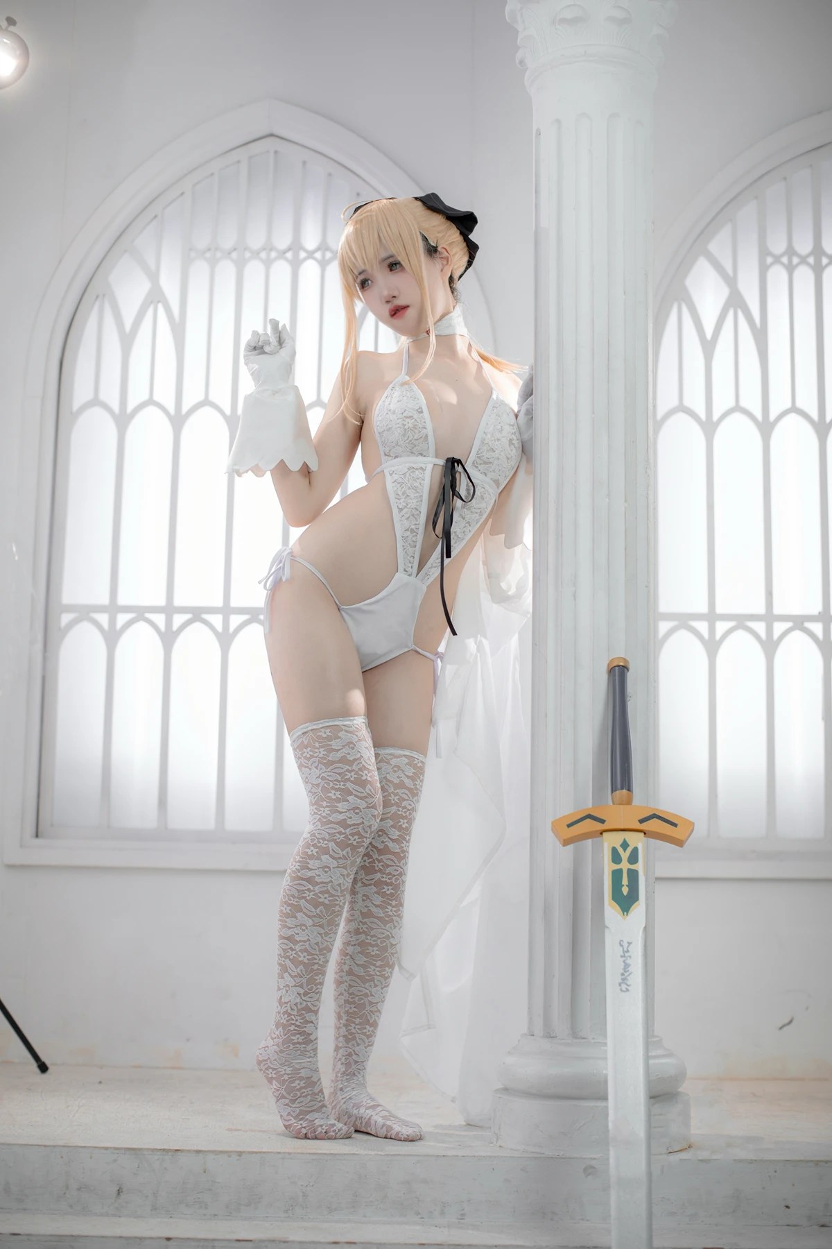 阿薰kaOri演绎FGO白Saber精美Cosplay作品