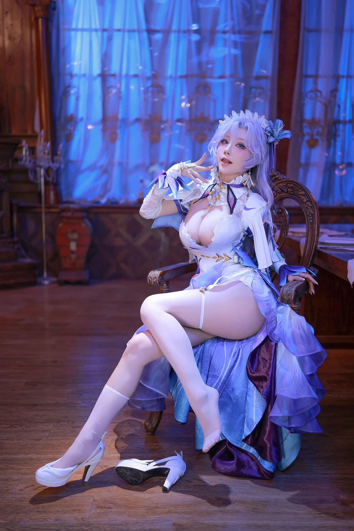 水淼Aqua演绎鳴潮Cantarella Cosplay作品集