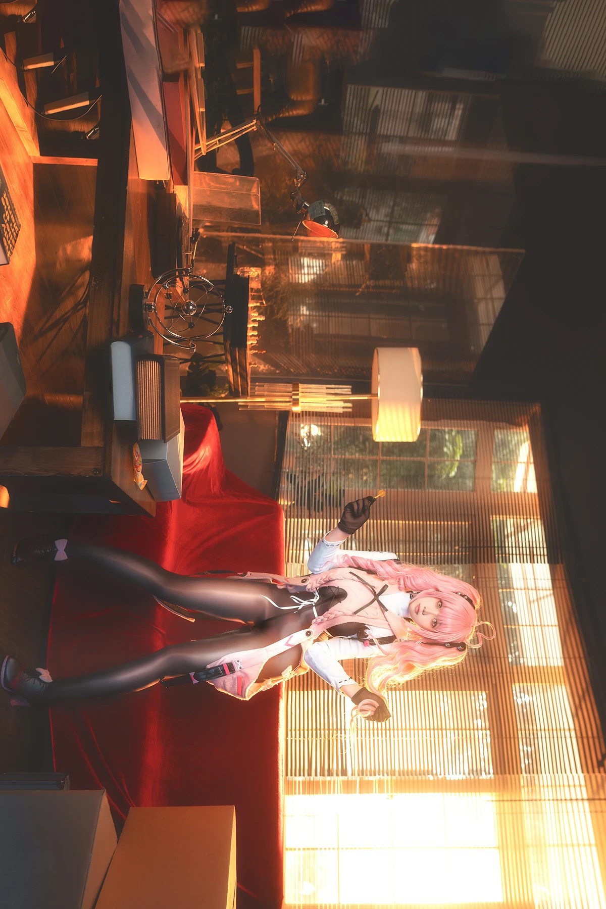 精选小和甜酒Cosplay交错战线卡提那高清写真集