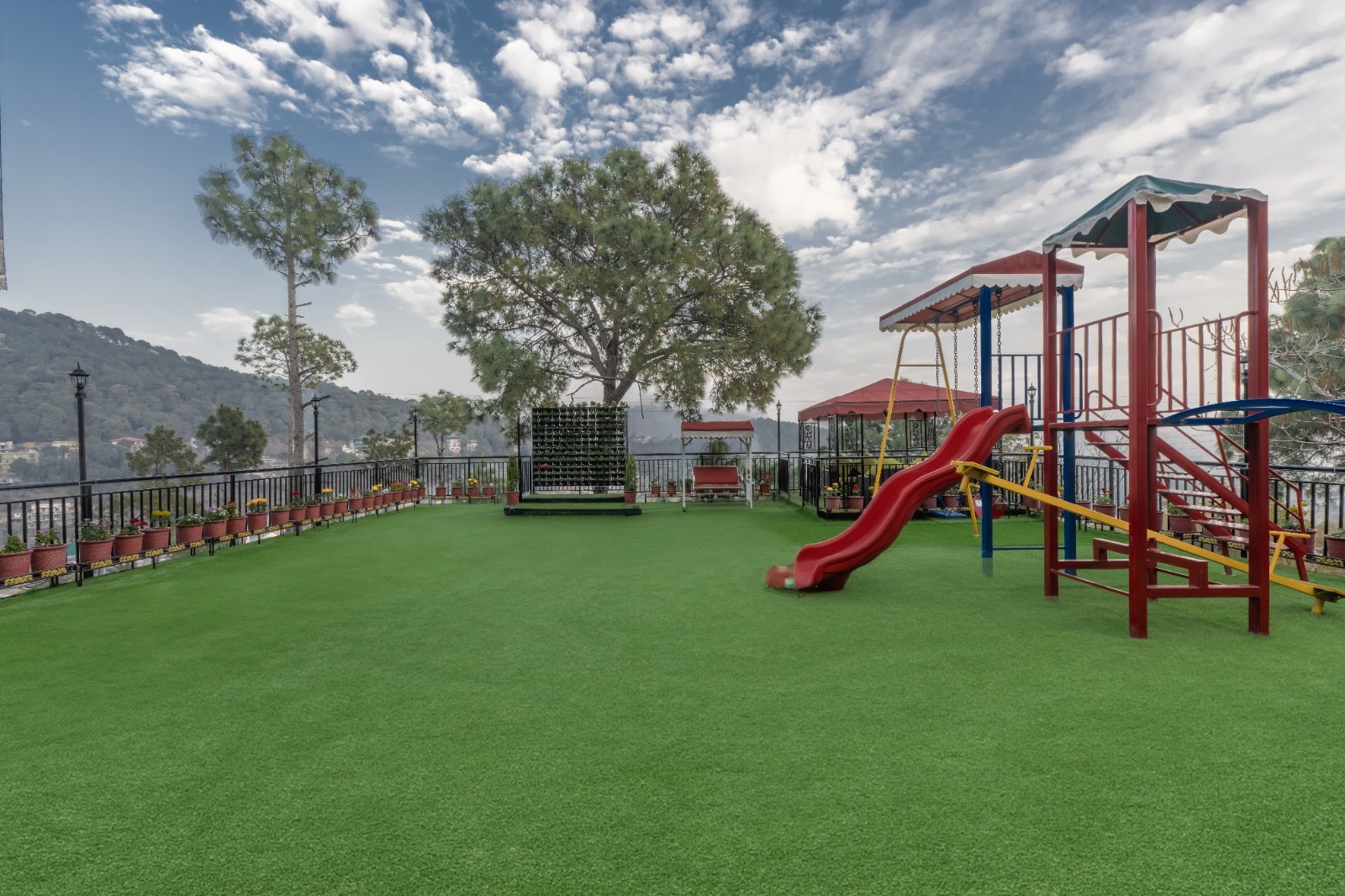 Garden Kasauli Windsor Resorts