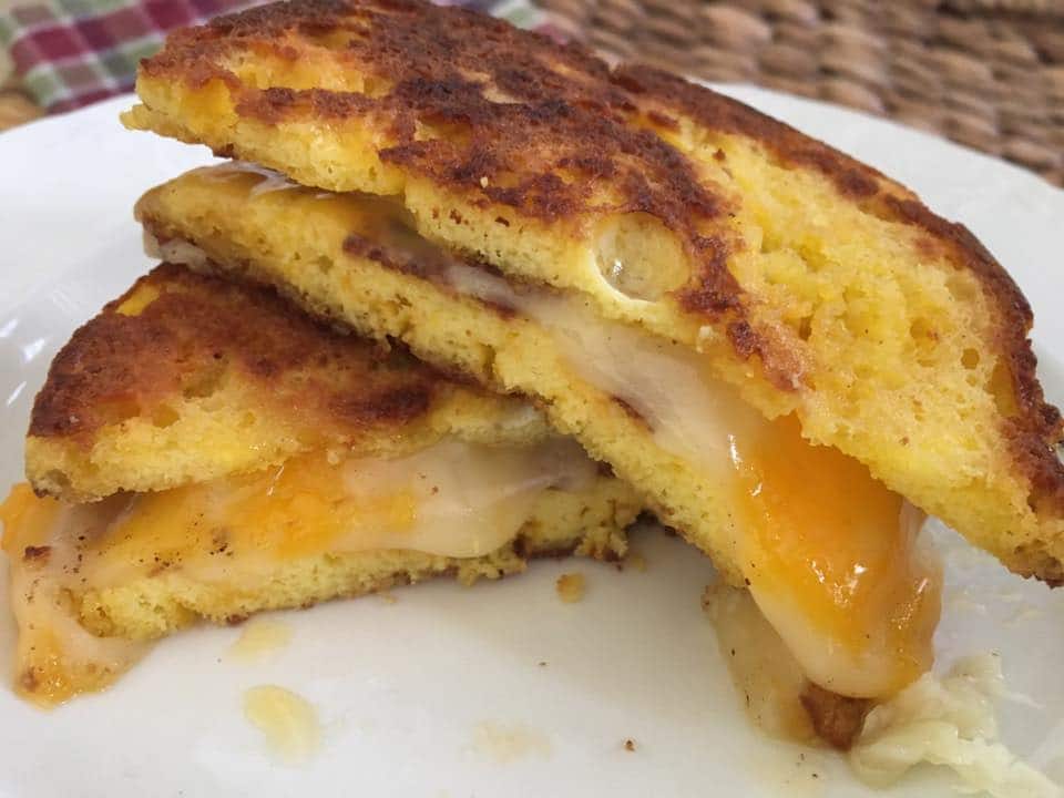 90 Second Bread that Actually Tastes GOOD {Keto / Low Carb