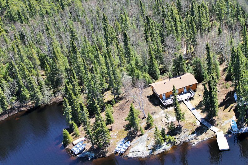 Loganberry Lake Ontario Fishing Cabins at Kashabowie Outposts