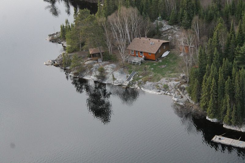 Mosher Lake Ontario Fishing Cabins at Kashabowie Outposts